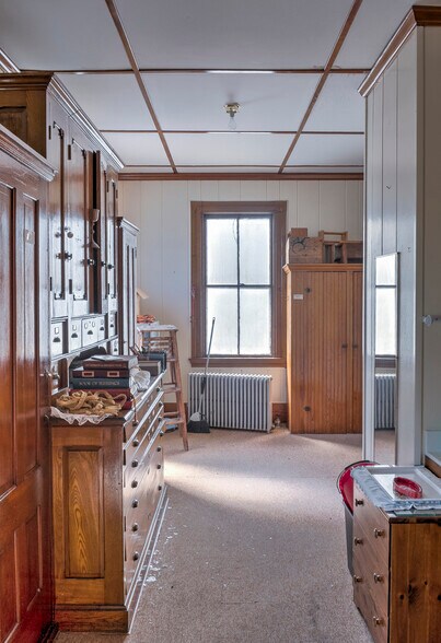 More Photos Of 33 School St, Troy Religious Facility For Sale