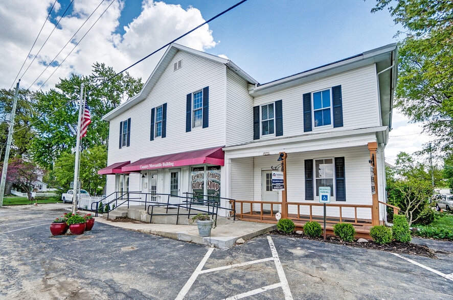 More Photos Of 1550 Lewis Center Rd, Lewis Center Freestanding For Sale