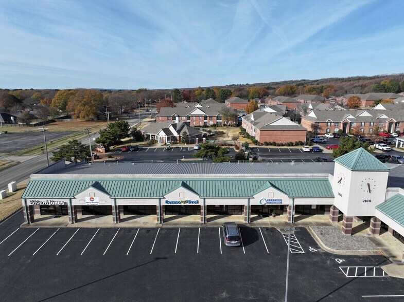 More Photos Of 2100 Meadowlake Rd, Conway Unknown For Lease