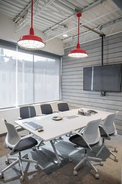 More Photos Of 701-709 Cherry St, Chattanooga Office For Lease