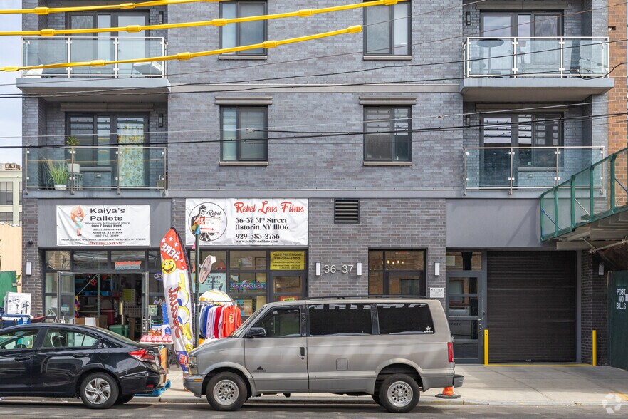 Primary Photo Of 3637 31st St, Long Island City Apartments For Lease