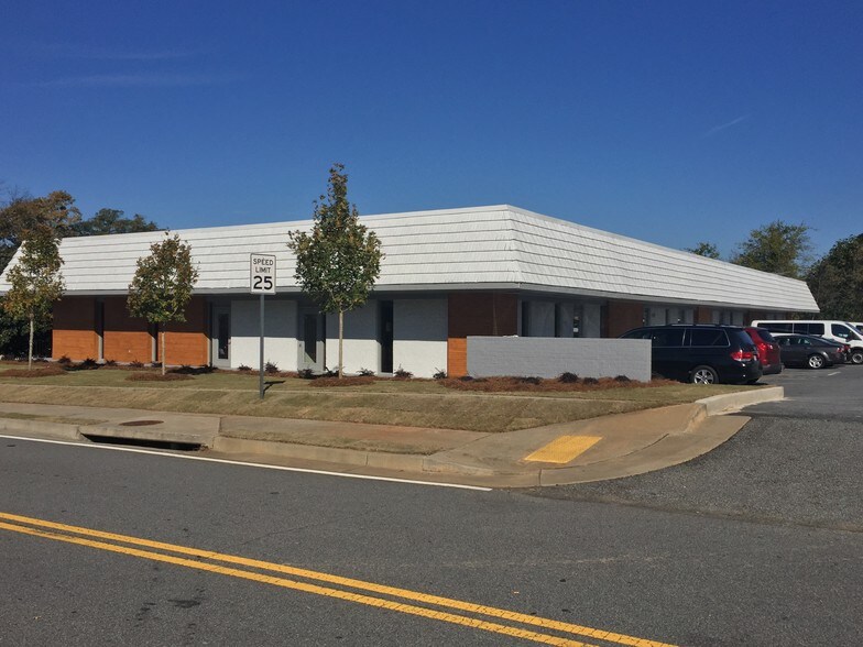 Primary Photo Of 50 Plaza Way NW, Marietta Medical For Lease