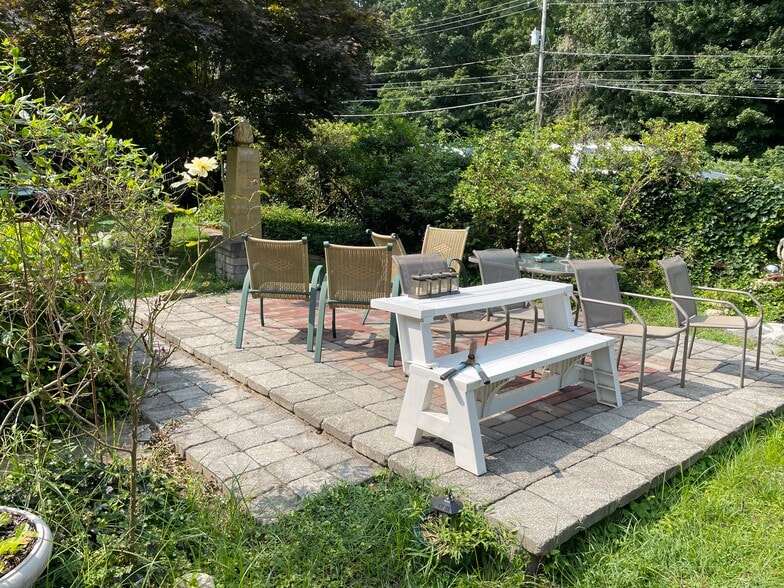 More Photos Of , Valley Cottage Unknown For Sale