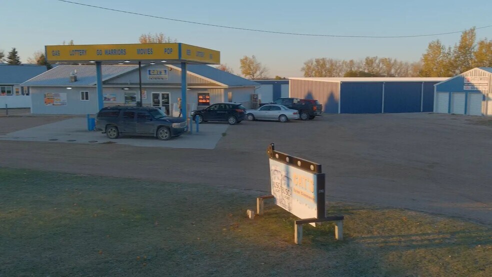 Primary Photo Of 811 N 2nd Ave, Castlewood Convenience Store For Sale