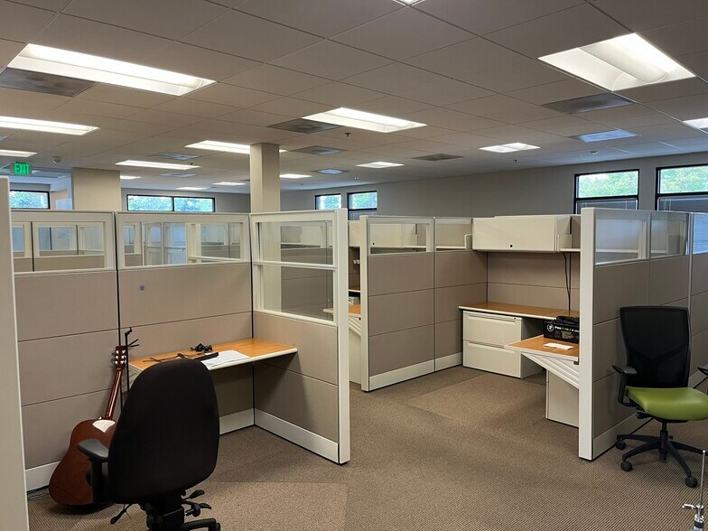 More Photos Of 2911 Cleveland Ave, Santa Rosa Office For Lease