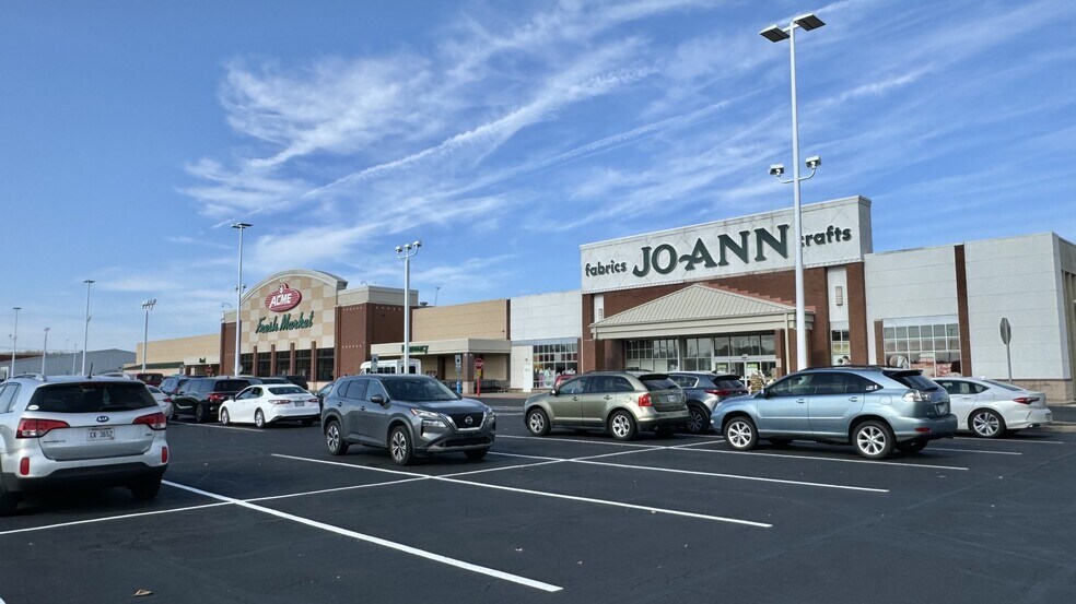 More Photos Of 4141 Heritage Center Dr, Copley Freestanding For Sale