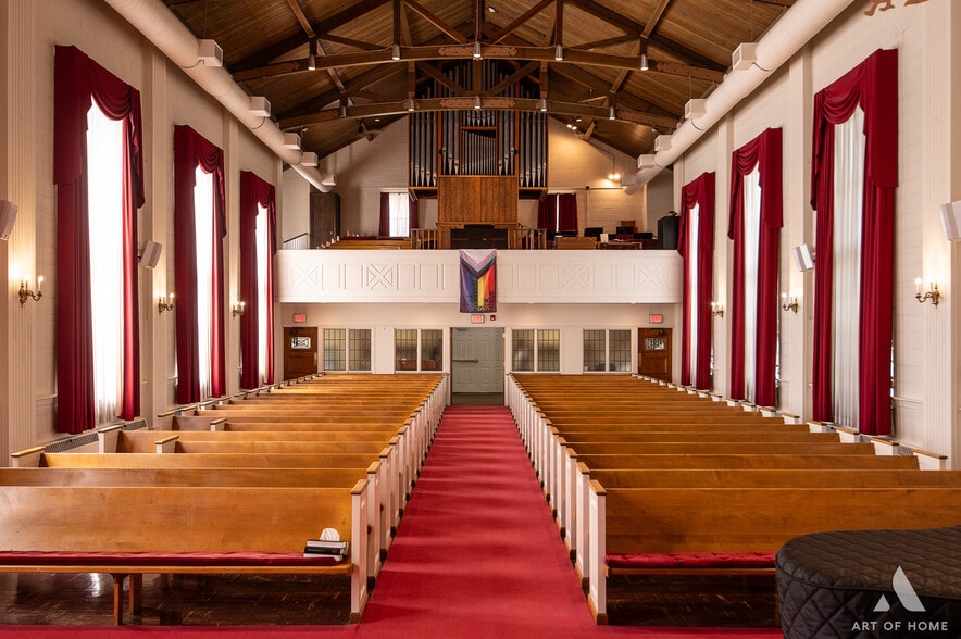 More Photos Of 9411 S 51st Ave, Oak Lawn Religious Facility For Sale