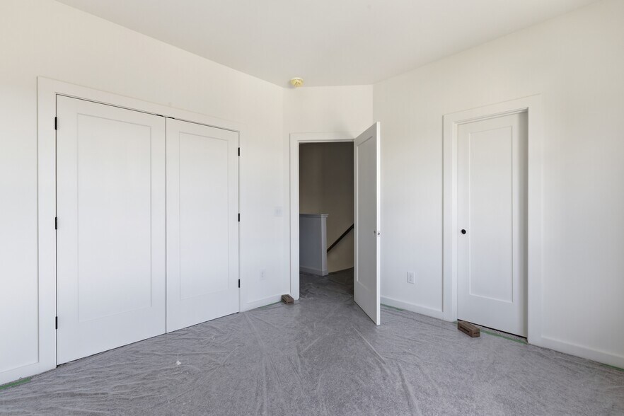 More Photos Of 3824 Mitchell Mill Rd, Raleigh Apartments For Sale