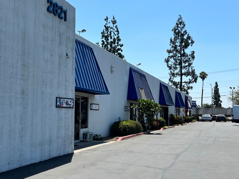 More Photos Of 2821 E White Star Ave, Anaheim Warehouse For Lease