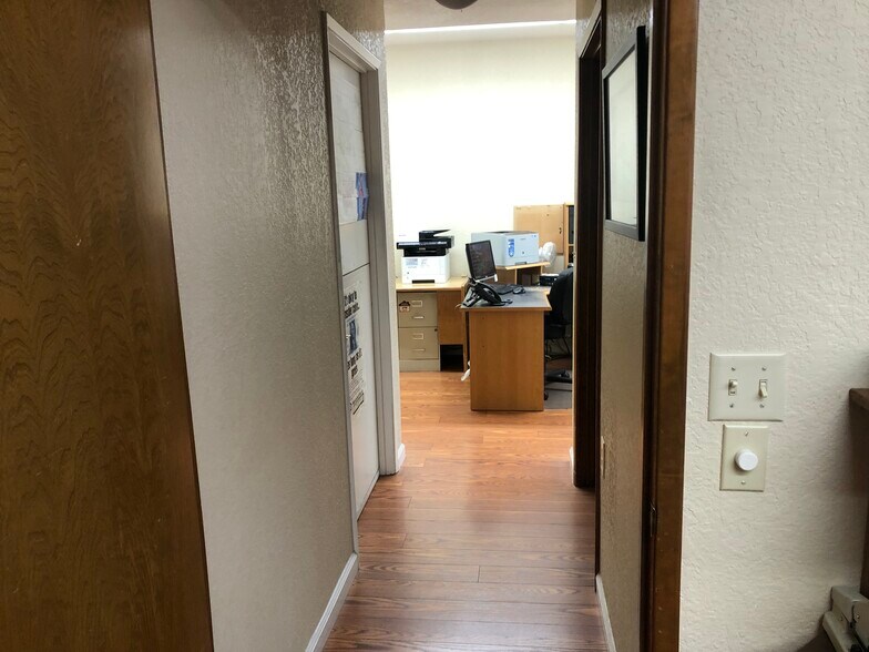 More Photos Of 1608 F St, Modesto Loft Creative Space For Sale