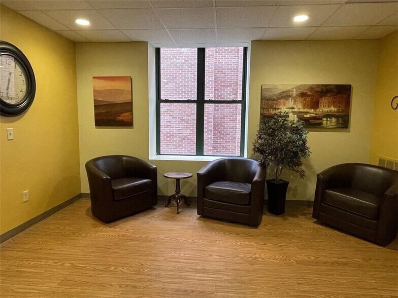 More Photos Of 400 Westminster St, Providence Coworking Space