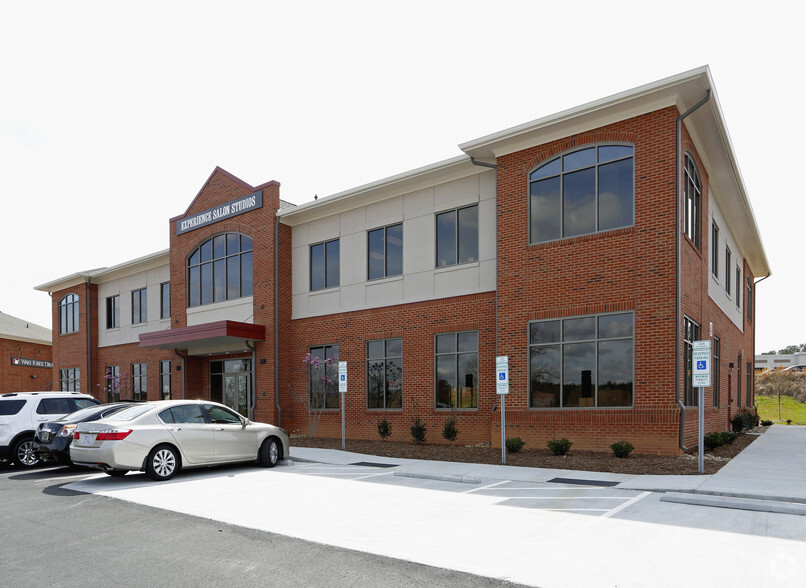 Primary Photo Of 3117 Rogers Rd, Wake Forest Medical For Lease