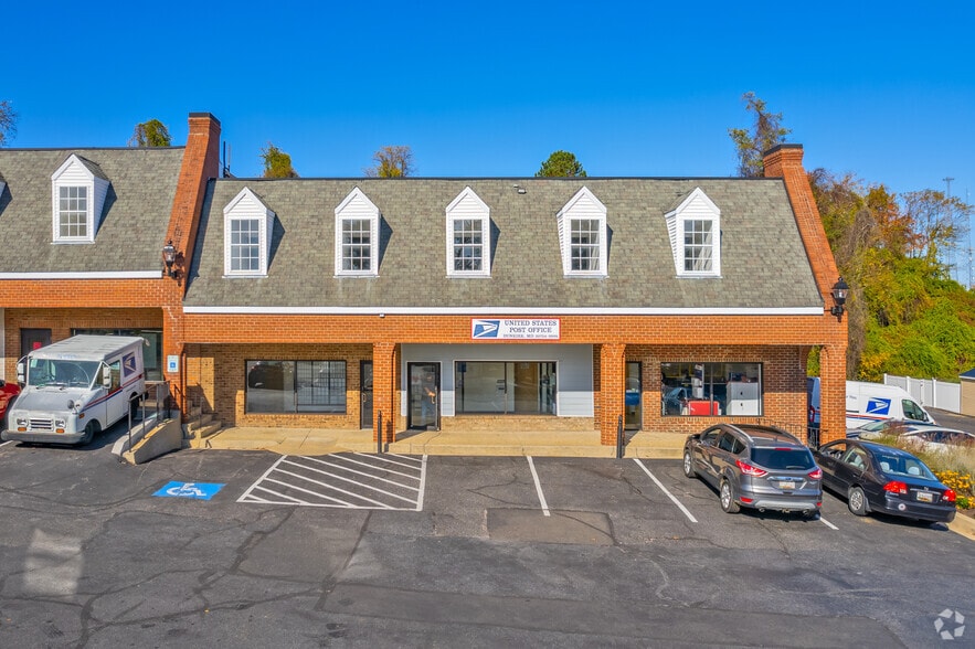 More Photos Of 10357-10363 Southern Maryland Blvd, Dunkirk Unknown For Lease