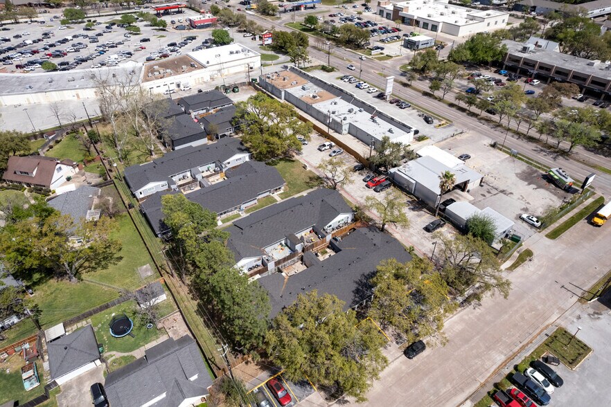 More Photos Of 2675 Gessner Rd, Houston Apartments For Sale