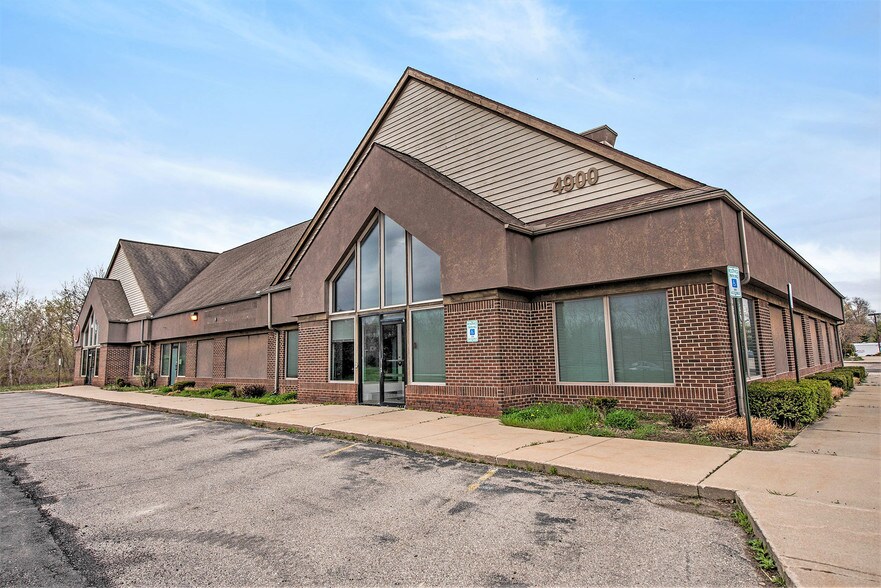 More Photos Of 4788-4900 Jackson Rd, Ann Arbor Unknown For Lease