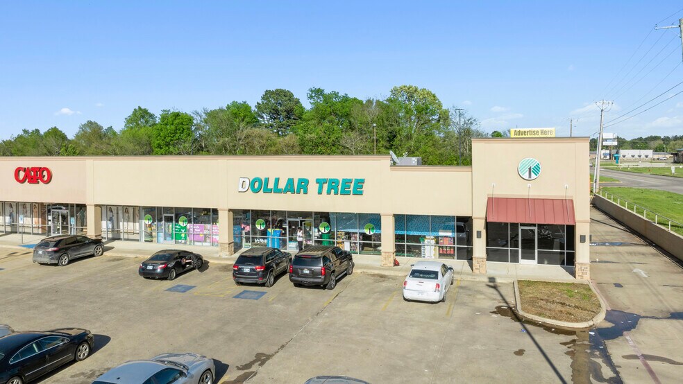 More Photos Of 1911 SE Washington St, Idabel Freestanding For Sale