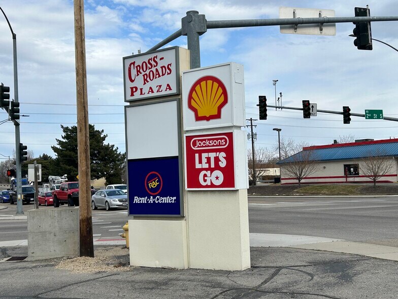 More Photos Of 130 Caldwell Blvd, Nampa General Retail For Lease
