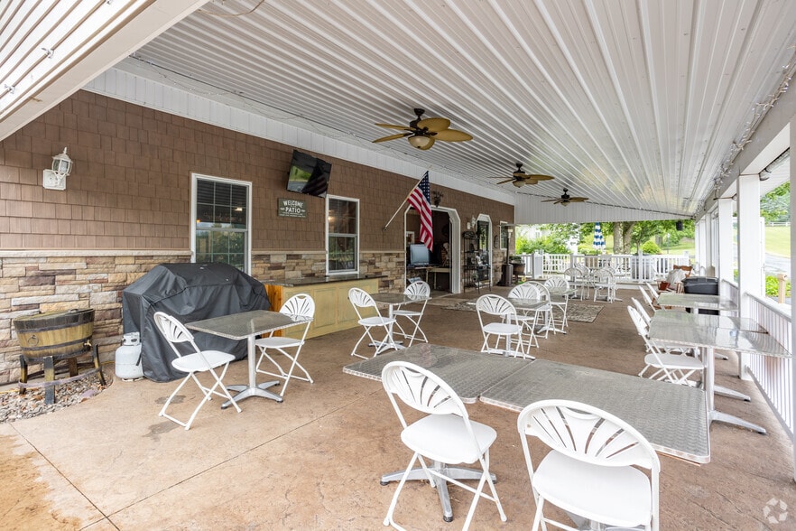 More Photos Of 861 Bailey Rd, Curwensville Winery Vineyard For Sale
