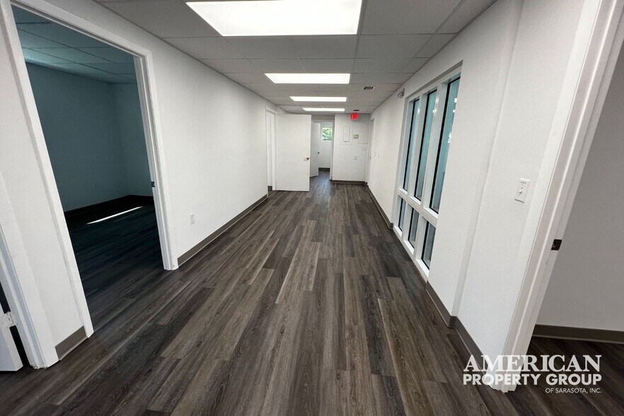 More Photos Of 740 The Rialto, Venice Medical For Sale