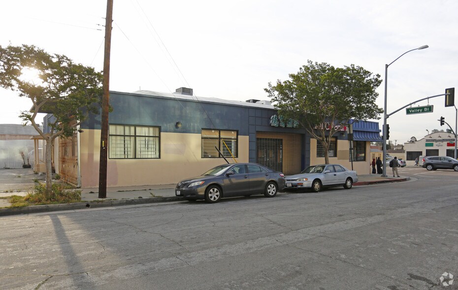 More Photos Of 1533 W Valley Blvd, Alhambra General Retail For Sale