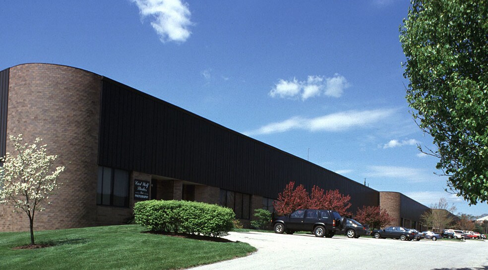 More Photos Of 400 Elmwood Ave, Sharon Hill Distribution For Lease