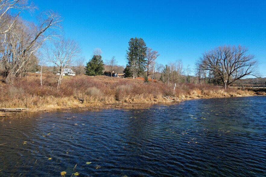 More Photos Of 263 Como Rd, Lake Como Specialty For Sale