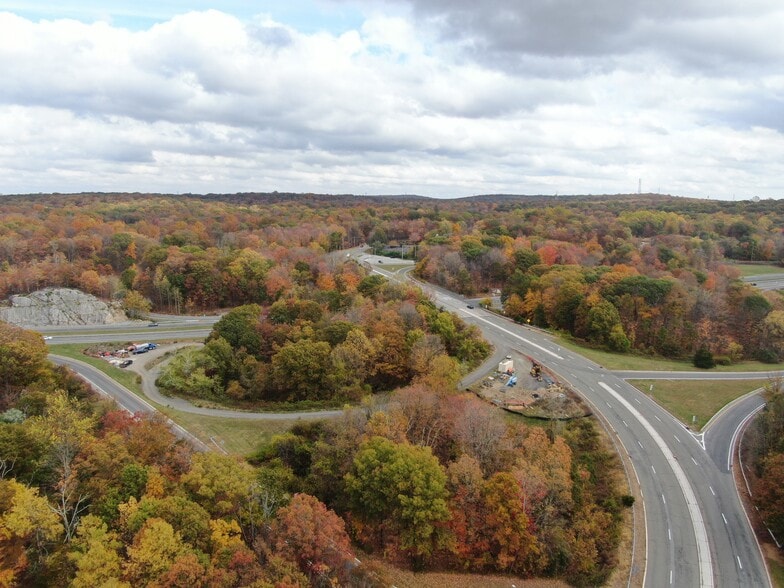 More Photos Of 409 Woodport Rd, Sparta Freestanding For Sale