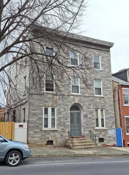Primary Photo Of 233 W Chestnut St, Lancaster Apartments For Sale