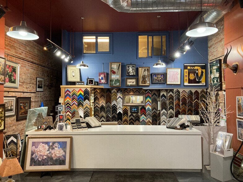 More Photos Of 323 W Superior St, Duluth Storefront Retail Office For Sale