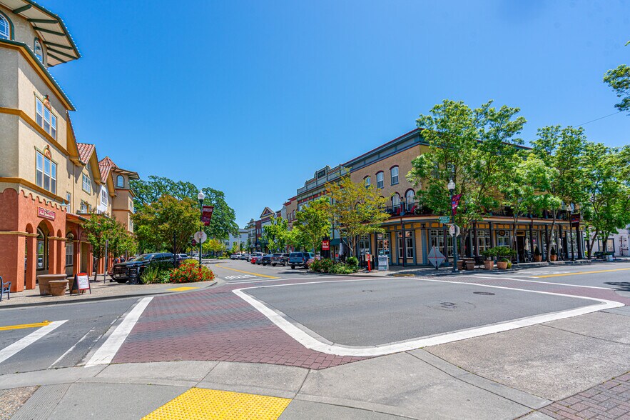 More Photos Of 9071 Windsor Rd, Windsor General Retail For Lease