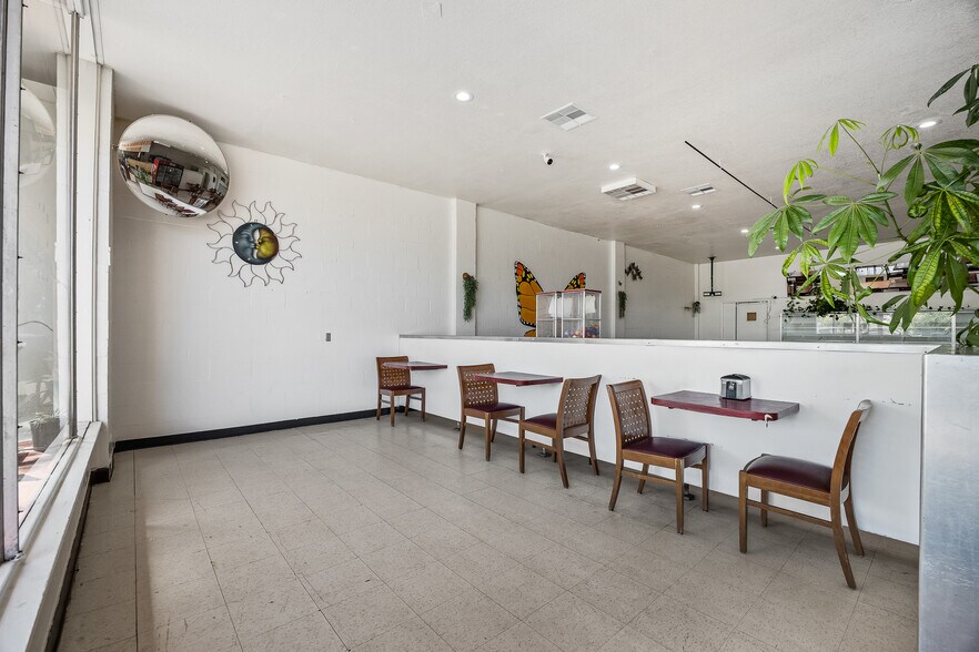 More Photos Of 33027 Road 159, Ivanhoe General Retail For Sale