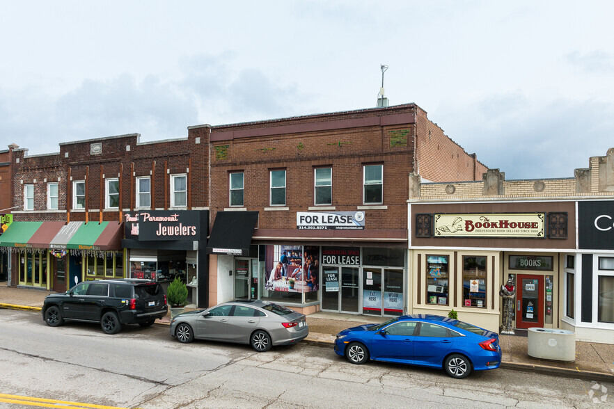 Primary Photo Of 7350-7352 Manchester Rd, Maplewood Storefront For Lease