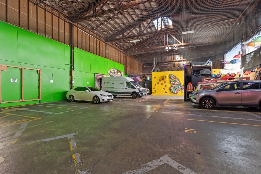 More Photos Of 757 Beach St, San Francisco Storefront Retail Office For Sale