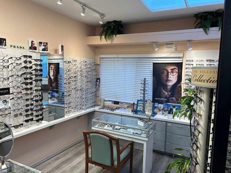 More Photos Of 8213 Beverly Blvd, Los Angeles Medical For Sale