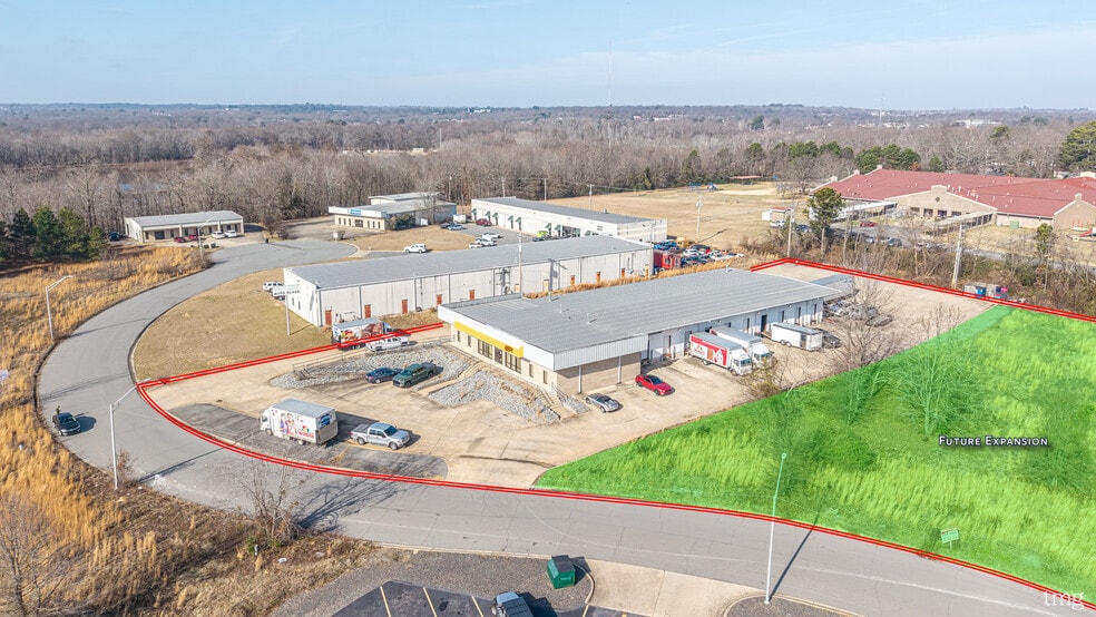 More Photos Of 5750 Commerce Ct, Sherwood Industrial For Sale