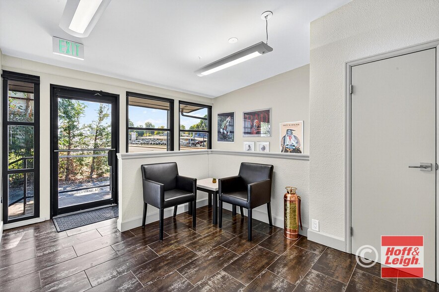 More Photos Of 4634 S Broadway, Englewood Medical For Sale