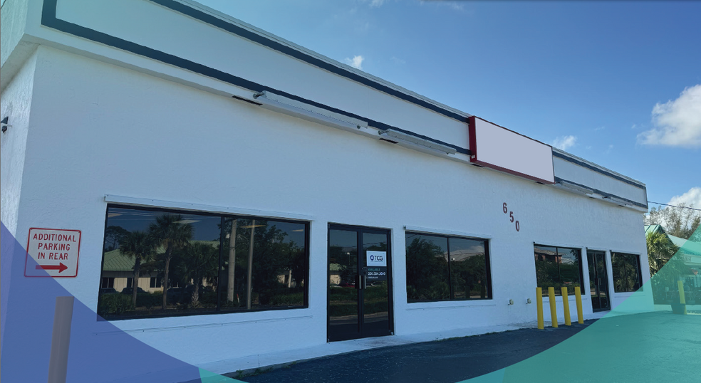 Primary Photo Of 650 Goodlette-Frank Rd N, Naples Freestanding For Lease