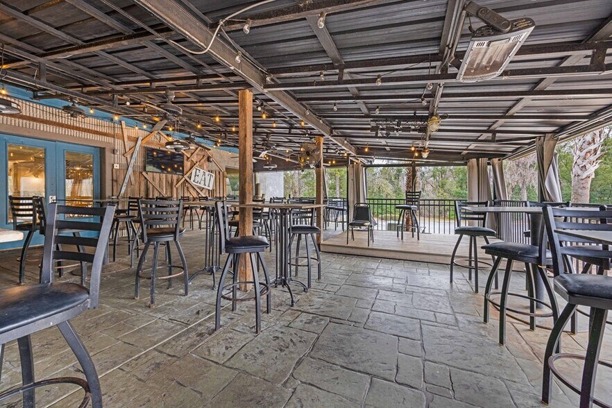 More Photos Of 1405 Gornto Rd, Valdosta Restaurant For Sale