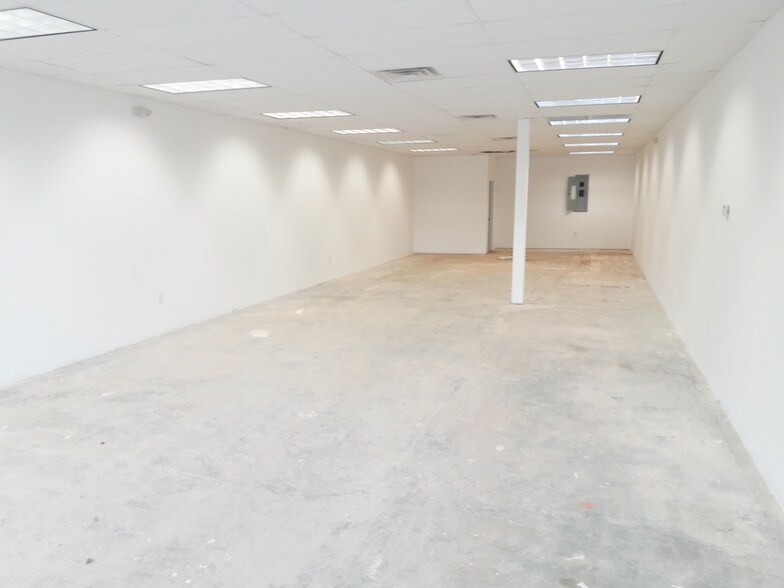 More Photos Of 6608-6608B Tara Blvd, Jonesboro Unknown For Lease