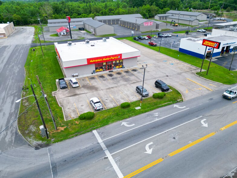 More Photos Of 1040 N Main St, Madisonville Freestanding For Sale