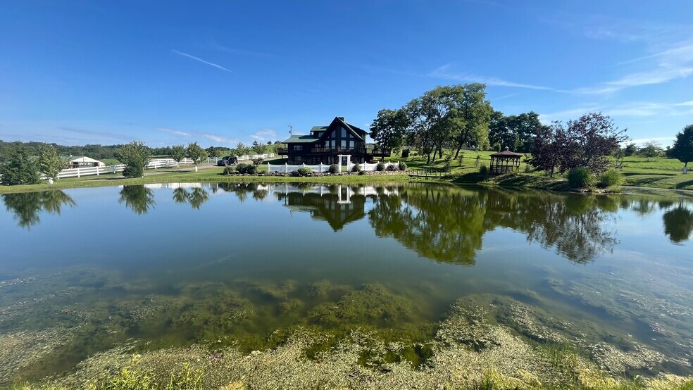 More Photos Of 1504 Smith Township State Rd, Burgettstown Flex For Lease