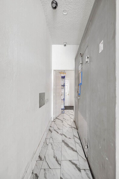 More Photos Of 14901 S Western Ave, Gardena Freestanding For Lease