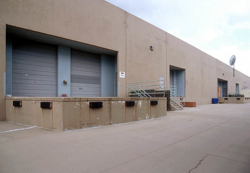 More Photos Of 4775 E Walnut St, Boulder Light Distribution For Lease