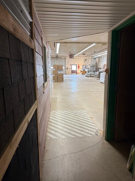 More Photos Of 2960 W Enon Rd, Xenia Flex For Lease