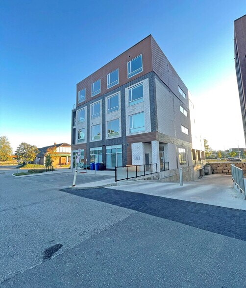 More Photos Of 1653 Richmond St, London Apartments For Sale