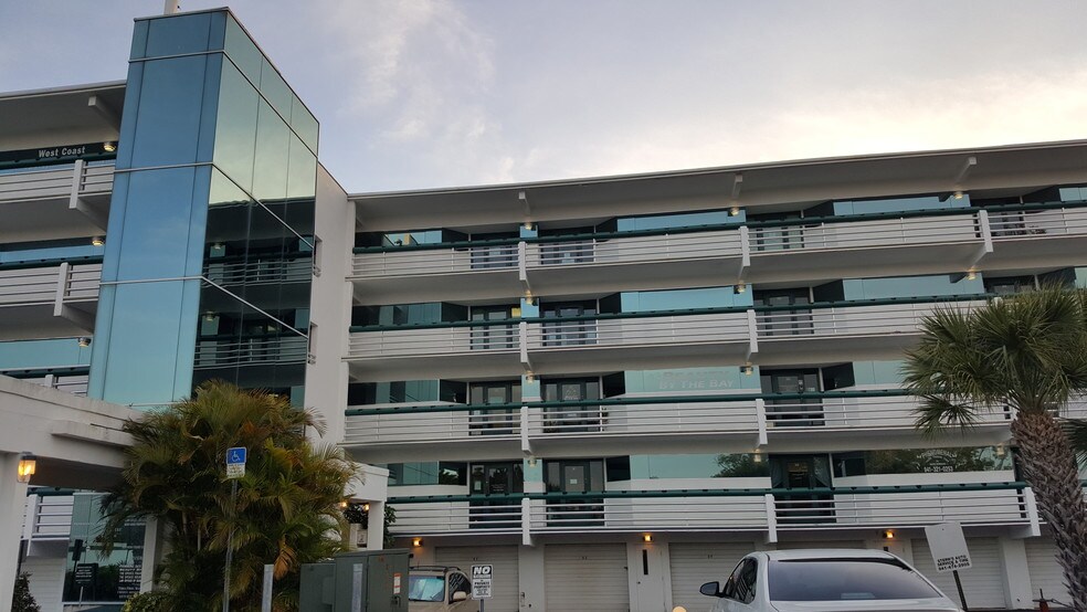 More Photos Of 1460 S McCall Rd, Englewood Medical For Sale