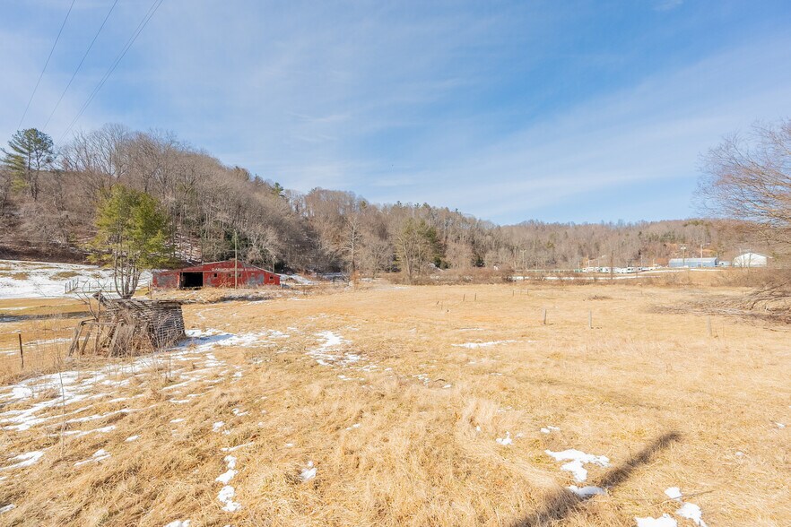 More Photos Of 226 Chestnut dr, Galax Land For Sale