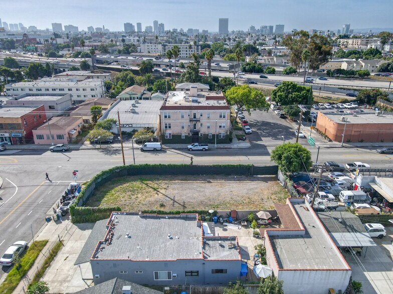 More Photos Of 4401 Melrose Ave, Los Angeles Land For Sale