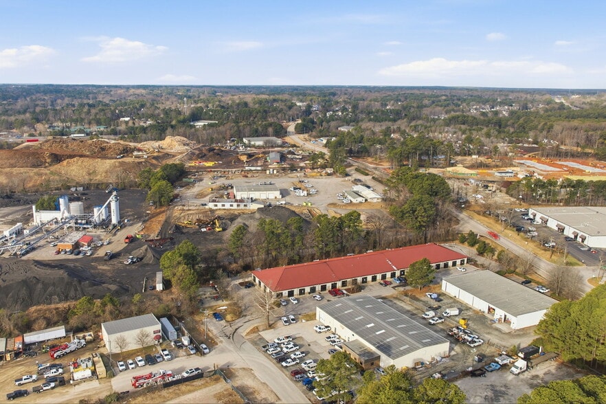 More Photos Of 3201 Northside Dr, Raleigh Light Distribution For Lease