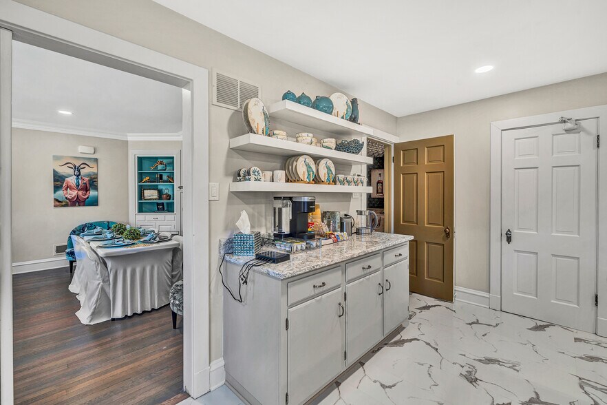 More Photos Of 750 Penn Hall Rd, Union Hall Specialty For Sale